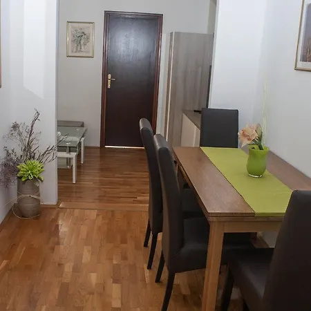 Sonja Apartmán *